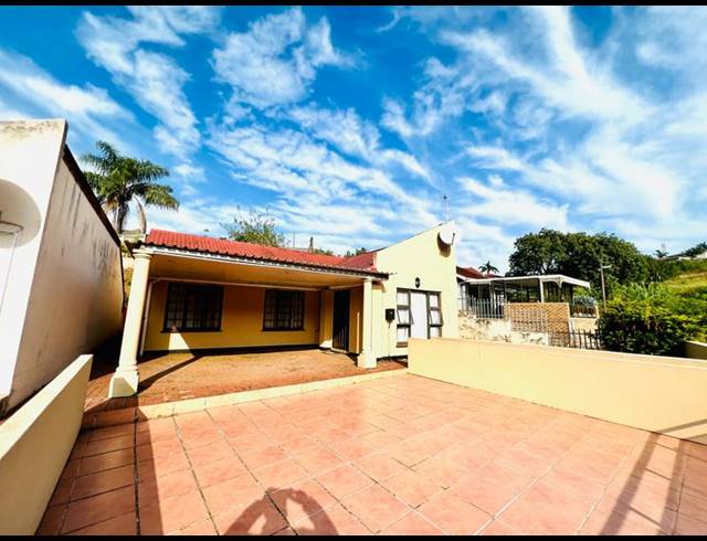 3 BEDROOM HOUSE FOR SALE IN NEWLANDS WEST